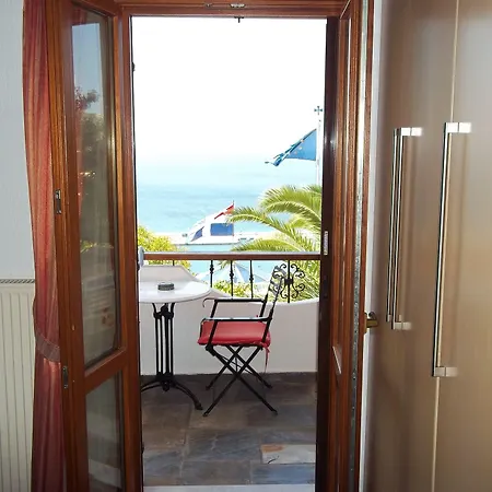 Hotel apartamentowy Aegean Wave - Faros