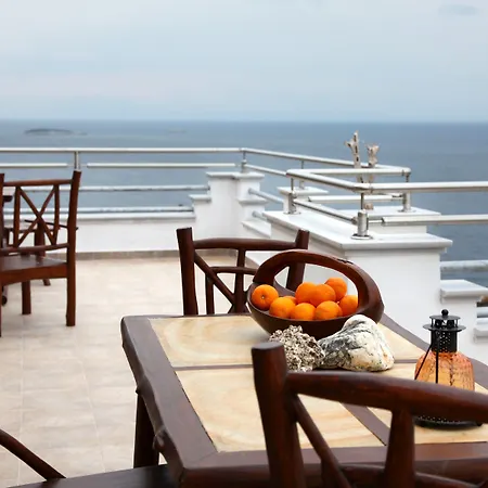 Aegean Wave - Faros 3* Loutraki (Skopelos)