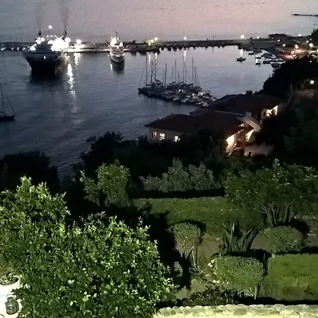 Aegean Wave - Faros 3*