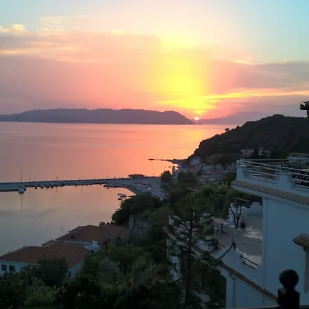 Aegean Wave - Faros Loutraki (Skopelos)