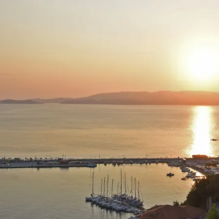 Lejlighedshotel Aegean Wave - Faros