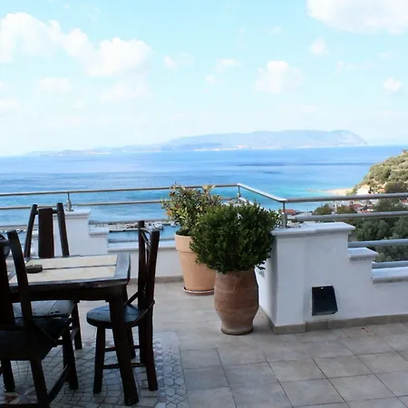 Aegean Wave - Faros Apartahotel 3*